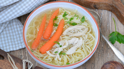 Najlepsze mięso na rosół. Tanie, a daje rewelacyjny smak