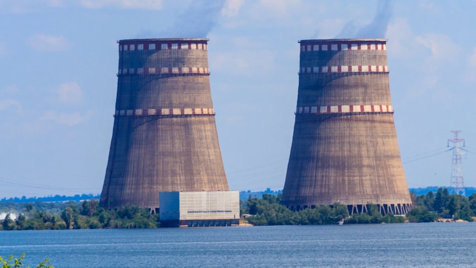 Wieże chłodnicze elektrowni w Zaporożu