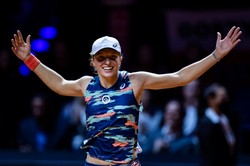 Veni, vidi, vici! Świątek wygrała 28. mecz z rzędu i obroniła tytuł w Rzymie