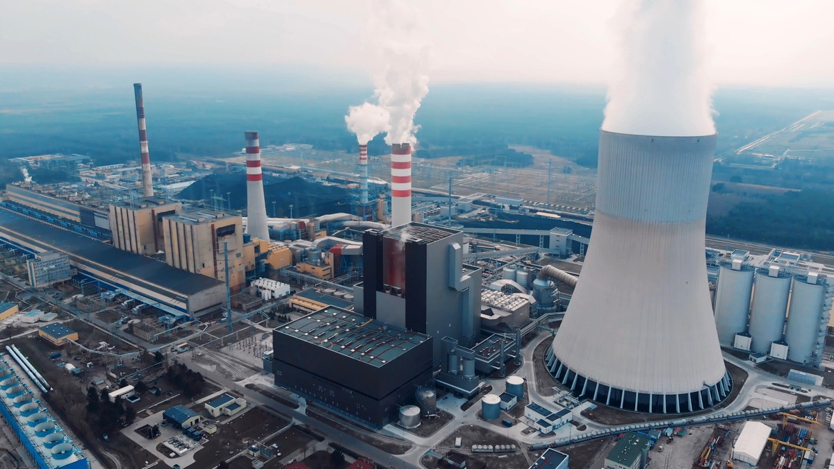 - Znając naturę ludzką, uważam, że do działania weźmiemy się dopiero wtedy, gdy śmierć nam zajrzy w oczy. Czyli gdy tak nas zacznie boleć, że nie będziemy mogli zamiatać tego pod dywan – mówi Onetowi Marcin Popkiewicz* z portalu Nauka o klimacie. Z ekspertem rozmawiamy o budżecie węglowym, konsekwencjach dalszego lekceważenia kryzysu klimatycznego i sposobach na walkę z nadciągającą katastrofą.