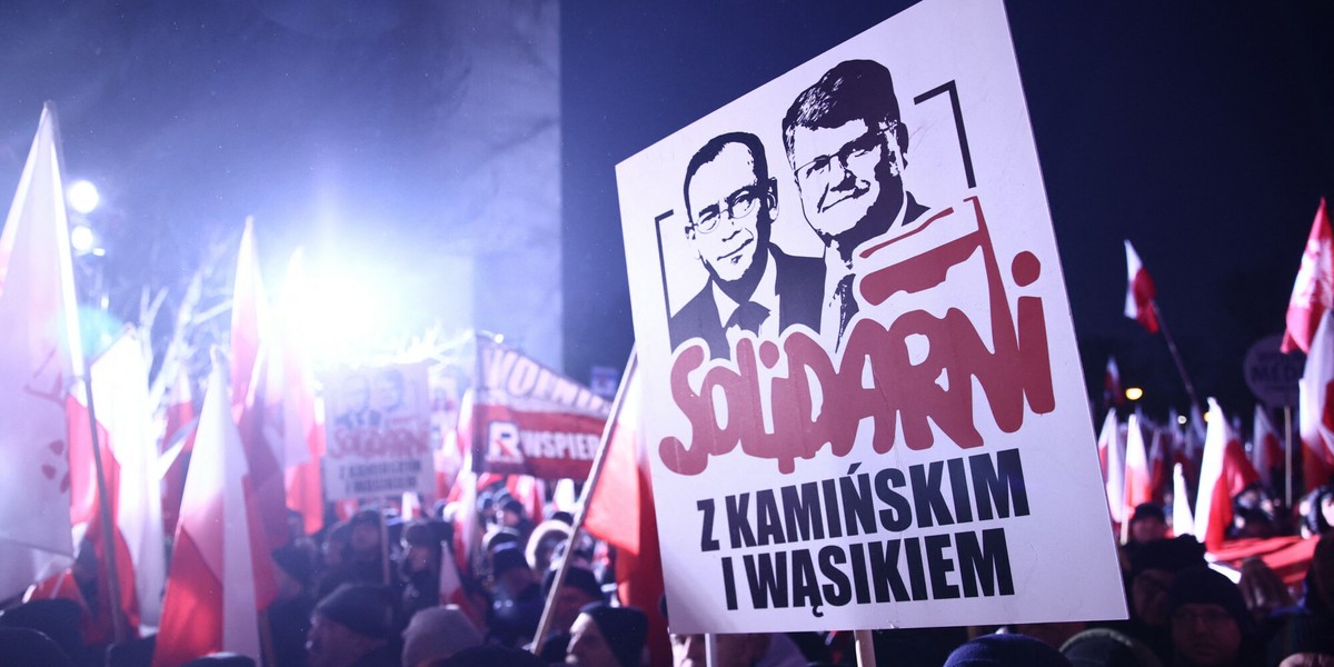  Protest w Warszawie przeciwko aresztowaniu Mariusza Kaminskiego i Macieja Wasika. 11 stycznia 2024 r.