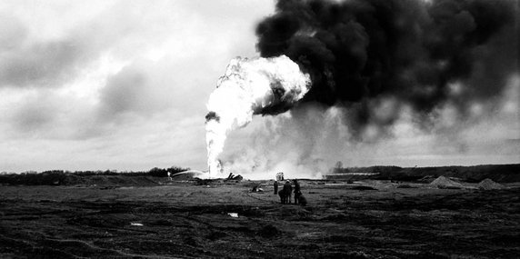 Pożar szybu naftowego nieopodal Karlina w 1980 r.