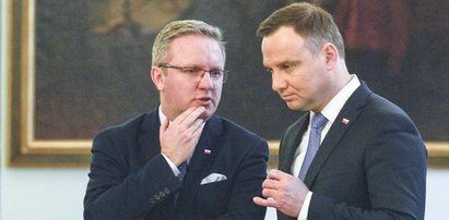 Zgrzyt w Pałacu. Prezydent Duda żąda lojalności