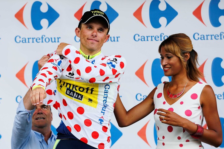 To one całują Rafała Majkę na Tour de France