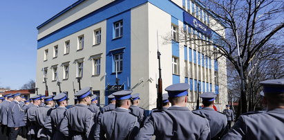 Złodziej ukradł auto spod komendy!