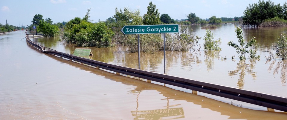 TRZEŚŃ POWÓDŹ