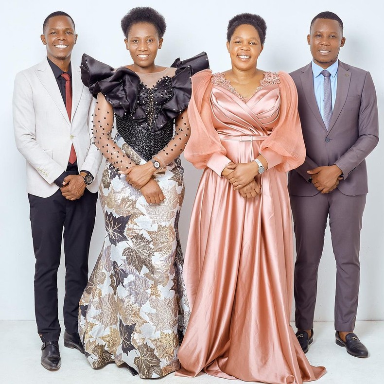 Zabron Singers Family