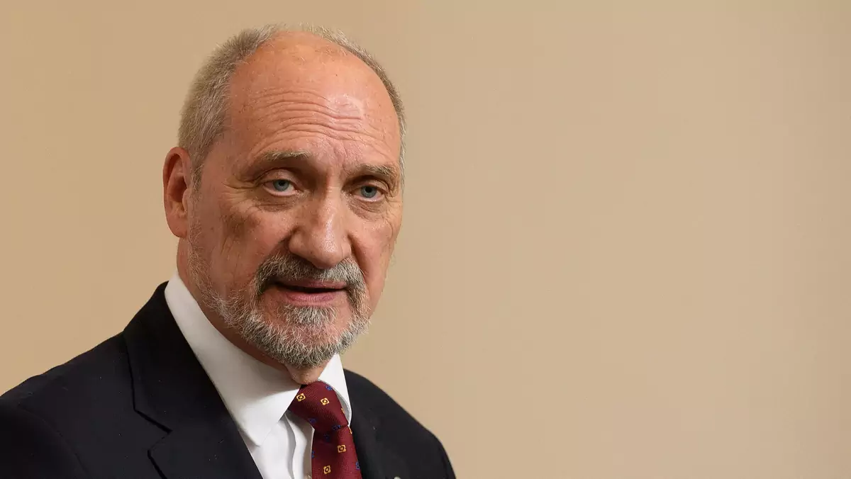 Macierewicz zwolennikiem wspólnego projektu czołgu Polski, Francji i Niemiec