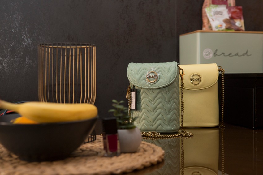 Na stolu Ane Ćurčić