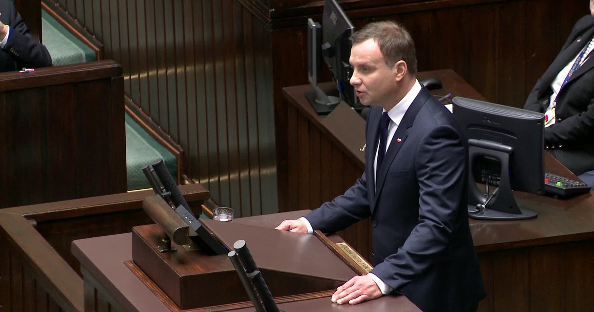 We Wrześniu 1939 W Paryżu Na Prezydenta Polski Został Zaprzysiężony Andrzej Duda zaprzysiężony na prezydenta Polski - Wiadomości