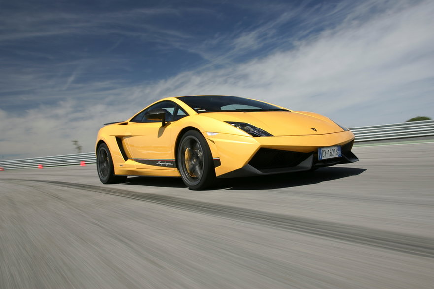 Lamborghini Gallardo: jeden samochód, dwa często niepoprawnie wymawiane słowa.