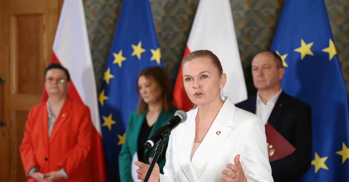 Wraca sprawa zwiększenia pensum dla nauczycieli. "Mamy bardzo anachroniczny system"