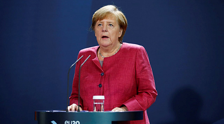 Merkel: robbanásszerű emelkedésnek indult a fertőzések száma Németországban. /Fotó: MTI/AP/Reuters Pool/Axel Schmidt