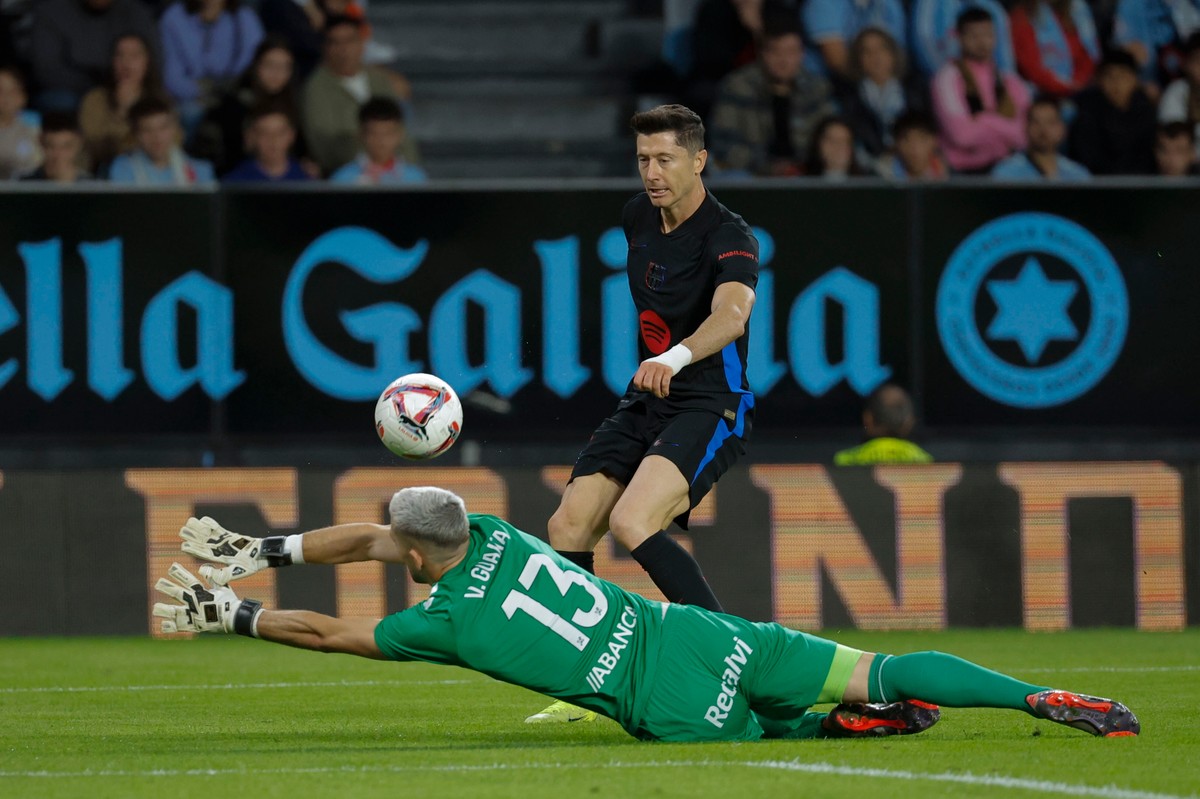 Robert Lewandowski i Vicente Guaita