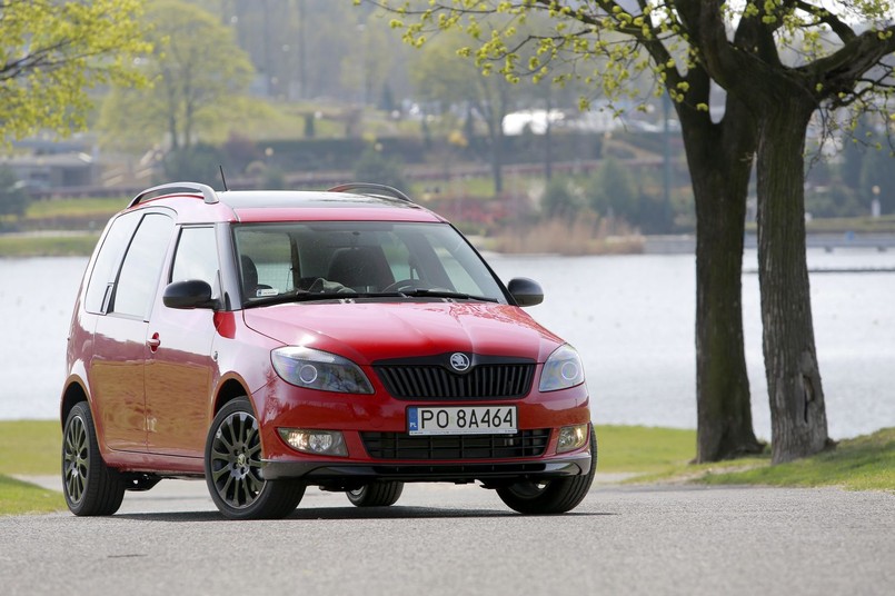 Skoda roomster noire