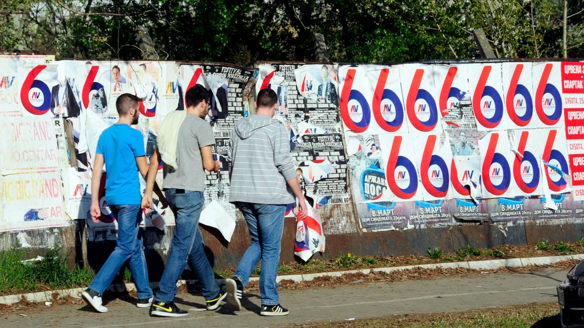 Dobili smo najidiotskiju predizbornu reklamu u Srbiji