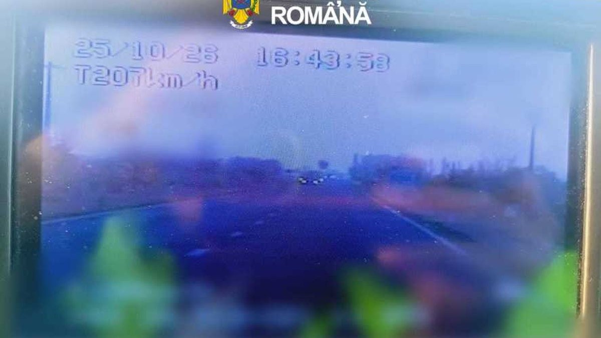 Prins cu 207 km/h pe un sector de drum cu limită de 70 km/h în județul Timiș: ce amendă a primit șoferul și cât timp va rămâne pieton