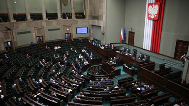 Posiedzenie Sejmu. Głosowanie nad wotum nieufności wobec Przemysława Czarnka [RELACJA NA ŻYWO]