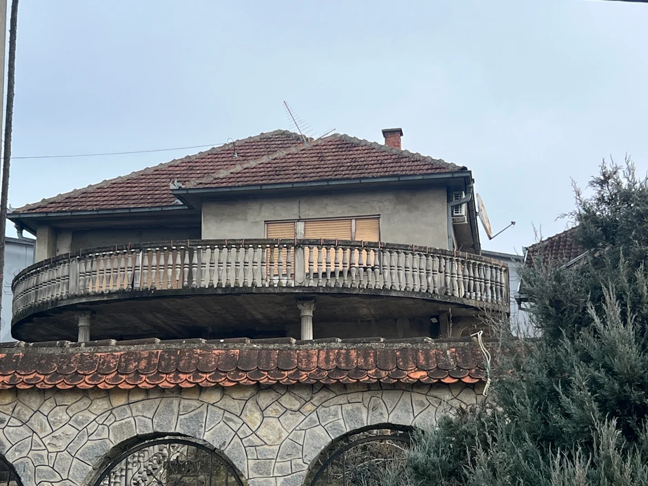 Vila bivšeg verenika Jovane Jeremić