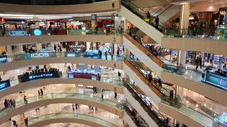 Koniec zakupowego chaosu? Polacy mogą zyskać stałe dwie niedziele handlowe w miesiącu