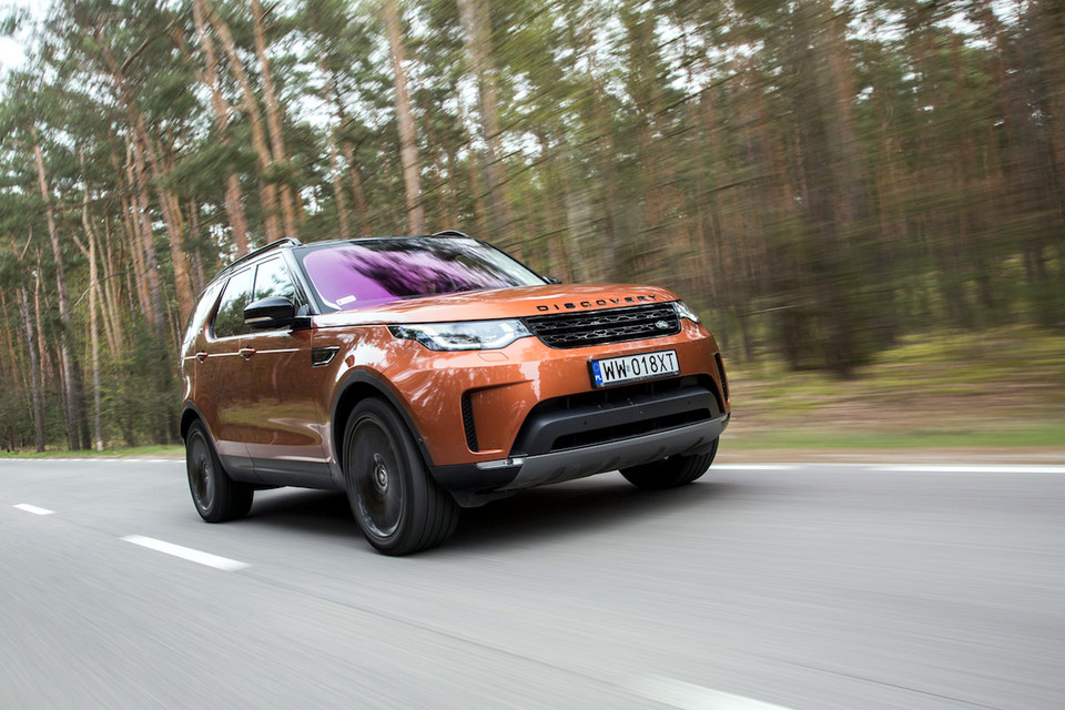 Land Rover Discovery 3.0 TD6 Lord, który nie boi się