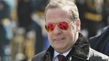 rosja uradowana decyzją trumpa ws. ceł. "bezczelni europejczycy"