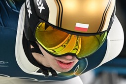 igrzyska olimpijskie. program poniedziałek 9 lutego. o której skoki narciarskie?