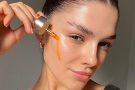 Čudotvorni tretman za kožu ima 84,5 miliona pregleda na TikTok-u: Evo šta je TAMANU ULJE i da li zaista može da izbriše ožiljke od bubuljica i akni