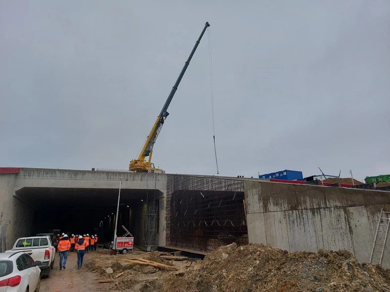 Budowa tunelu w ciągu drogi ekspresowej S52