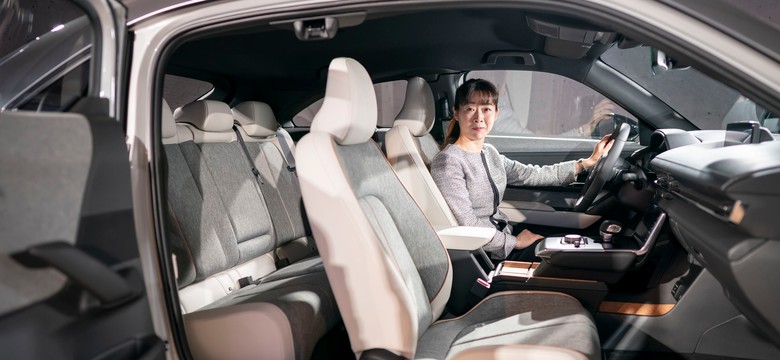 Mazda MX-30 taniej w Polsce. Ale Japończycy zaskakują nie tylko ceną