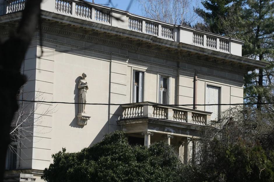 Titova vila na Dedinju 