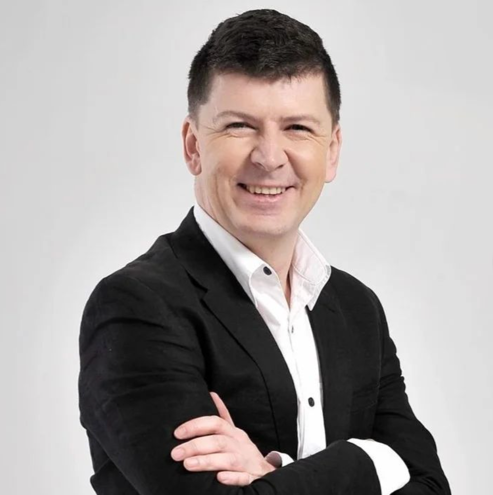 Moderátor a zabávač Andrej Bičan. 