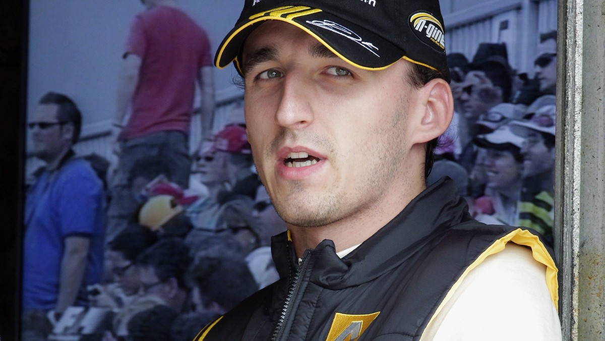 W obszernym wywiadzie udzielonym oficjalnemu serwisowi Formuły 1 Robert Kubica kolejny raz przekonuje, że z Renault ma szansę osiągnąć sporo. - Mam nadzieję, że w tym zespole będę walczył o tytuł - powiedział Robert Kubica.