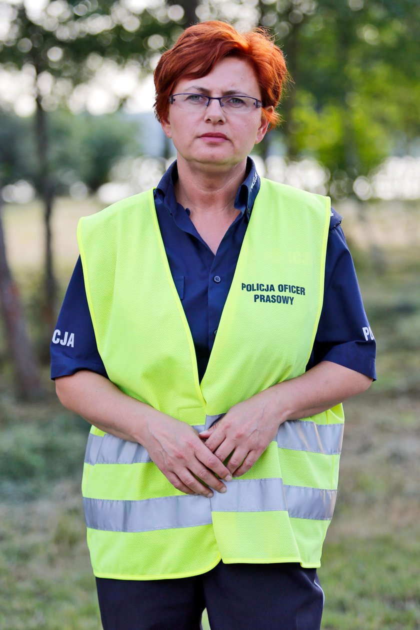 Policjanci parkują w dziwnych miejscach