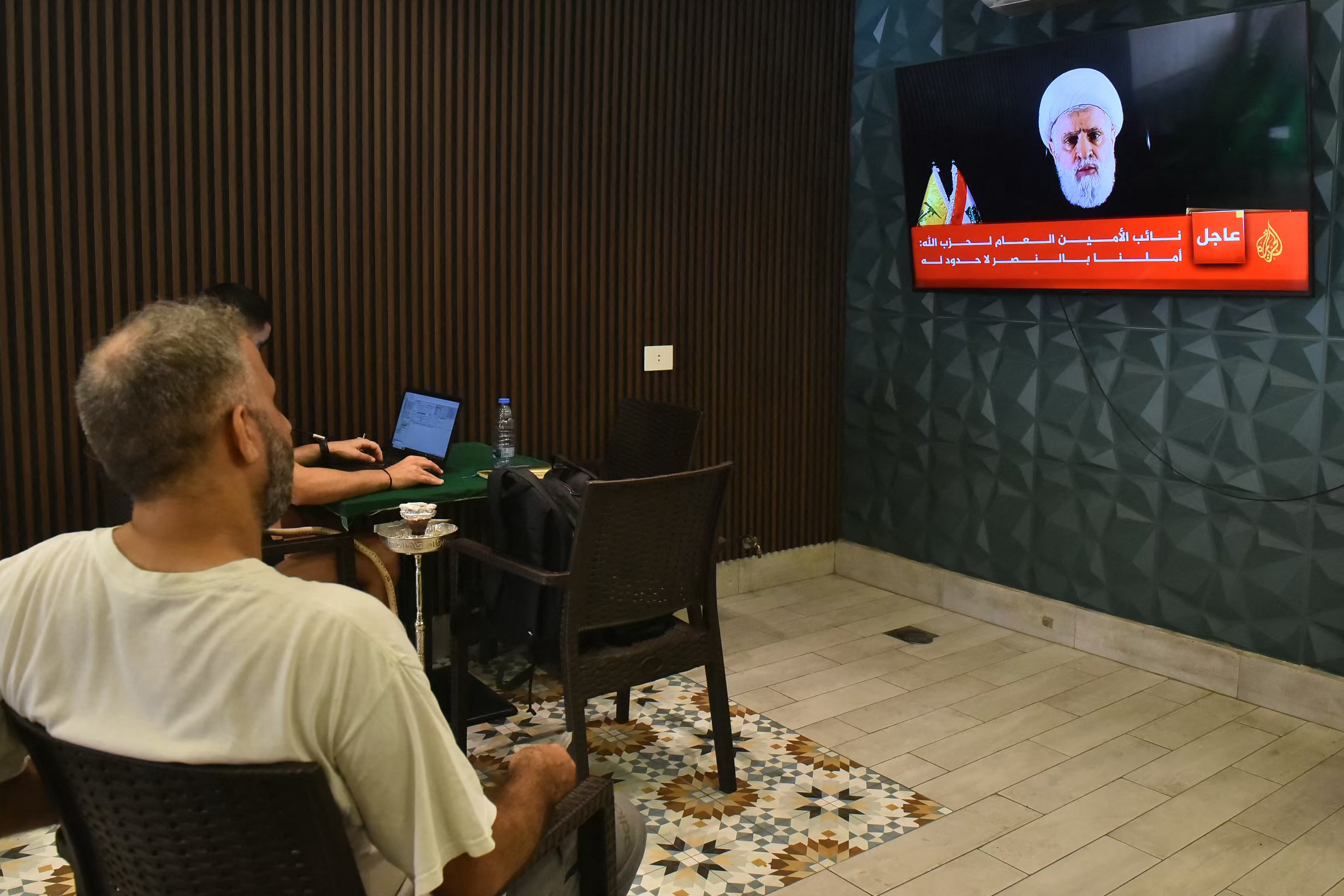 Hezbolá rechaza desarme: Qassem desafía plan de EEUU