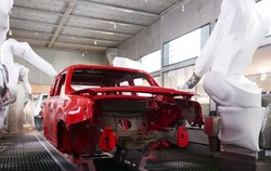 Koronawirus zamyka fabryki samochodów. Tak źle nie było od 2013 roku