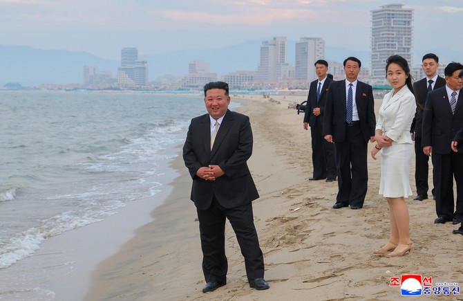 Kim Džong Un sa ćerkom