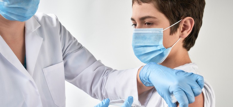 Rusza wystawianie skierowań na dawkę przypominającą dla nastolatków 12-15 lat