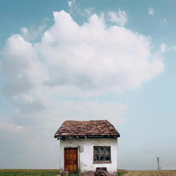 sejkko-lonely-houses-of-portugal-designboom-05