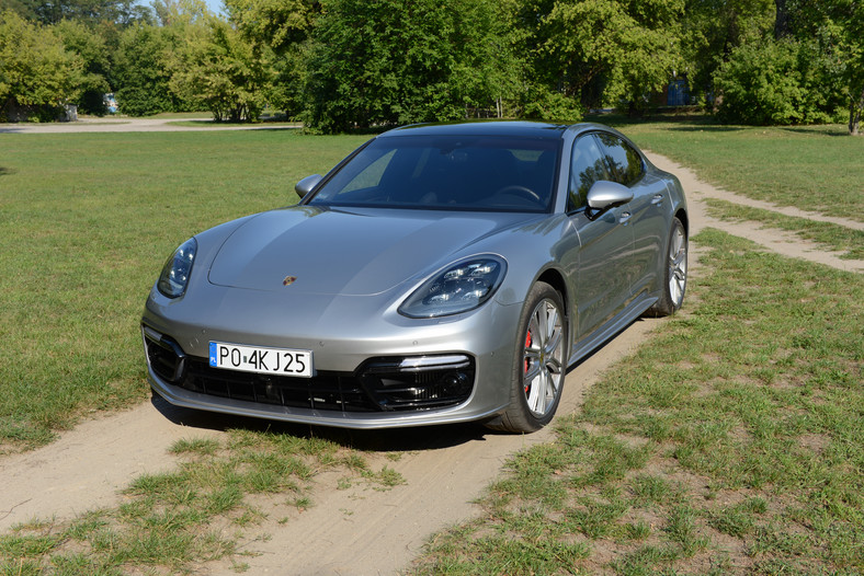 Porsche Panamera Turbo