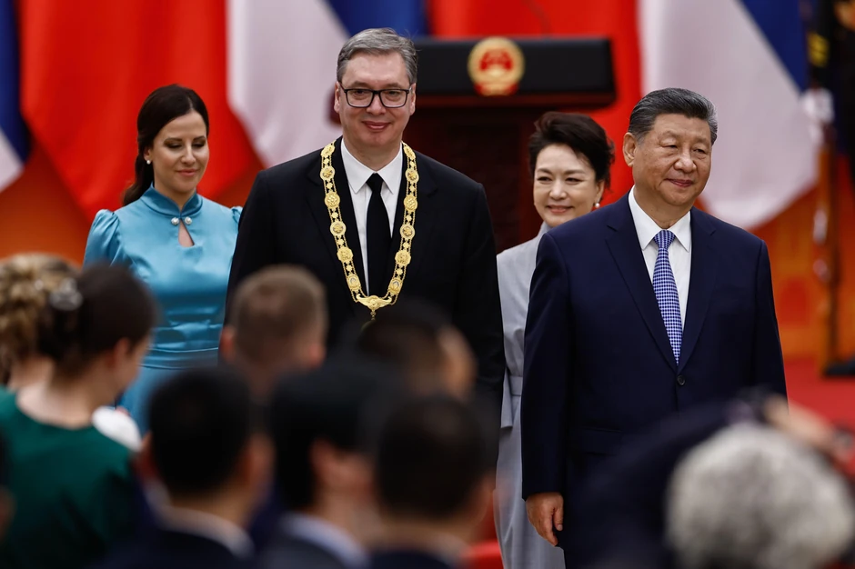 Predsednik Aleksandar Vučić u poseti kineskom predsedniku Siju Đinpingu u Kini 25. maj 2026, iza njih prve dame | Foto: EPA