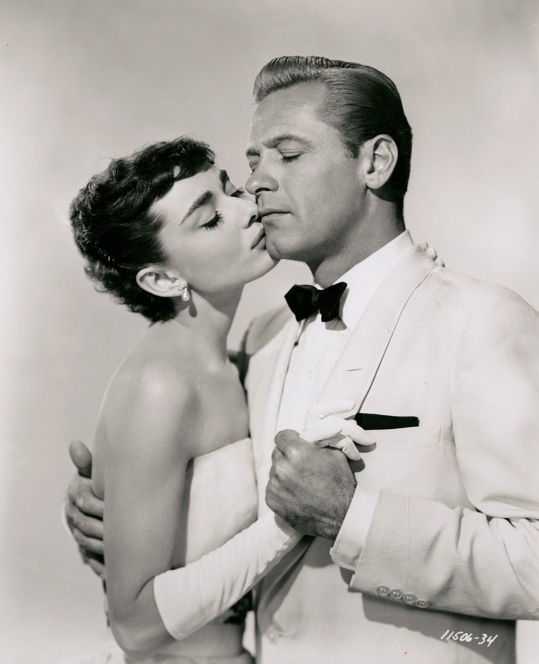 Aktorskie duety w Hollywood: Audrey Hepburn i William Holden (na zdjęciu: kadr z filmu "Sabrina")