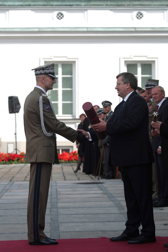 Wręczenie odznaczeń i nominacji generalskich