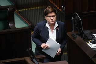 Szydło: Europo, powstań z kolan, bo będziesz codziennie opłakiwała swoje dzieci