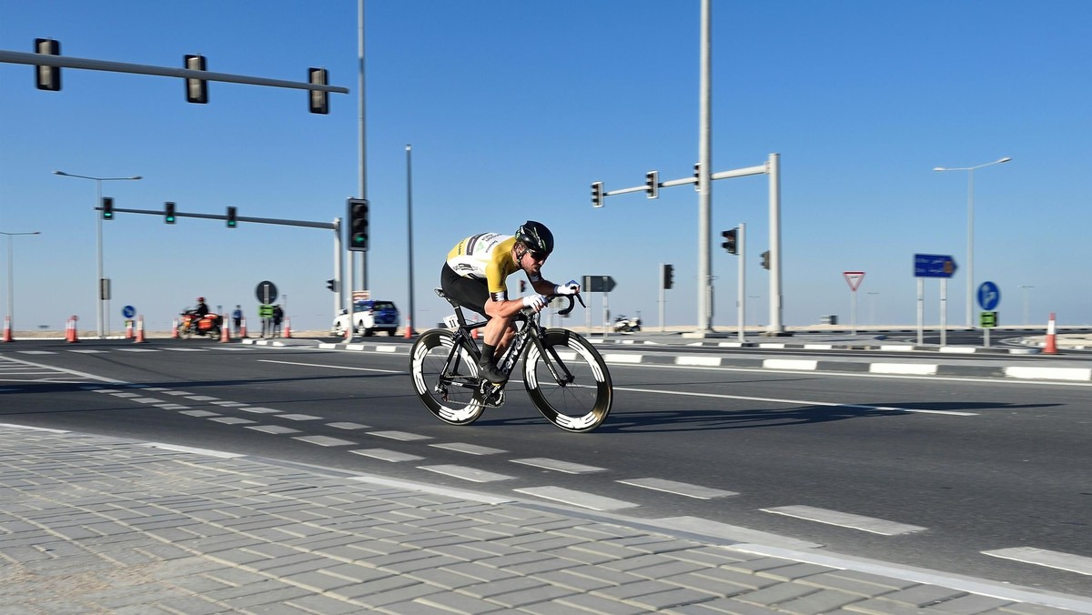 Kolarz zespołu Dimension Data miał mocny początek sezonu, wygrywając etapy w Tour of Qatar i Tour of Oman, ostatnio jednak zmagał się z chorobą, przez którą musiał opuścić GP E3 Harelbeke. Edvald Boasson Hagen wrócił do ścigania w niedzielę, biorąc udział w jednodniowym klasyku Gandawa-Wevelgem. Norweg zajął 18. pozycję, ale i tak jest pozytywnie nastawiony przed wyścigiem Dookoła Flandrii.