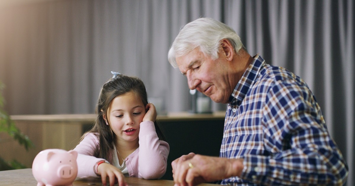 Ojciec nie płaci alimentów? Sprawdź, kiedy dziadkowie mogą zostać zmuszeni do utrzymania wnuka