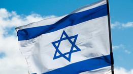 Száz légicsapással válaszolt az izraeli hadsereg a Tel-Avivra kilőtt két rakétára