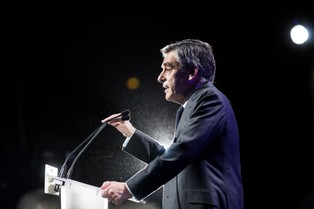 Były premier Francji będzie przesłuchiwany ws. związków z Rosją