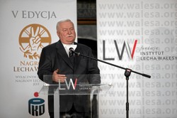 Wałęsa atakuje: Krzywonos była bez mózgu