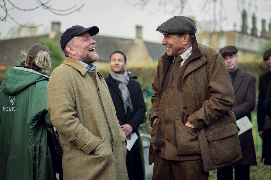 Guy Ritchie i Vinnie Jones na planie serialu "Dżentelmeni"